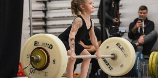 7 tuổi nâng tạ 80kg, cô bé lực sĩ khiến cộng đồng mạng trầm trồ, đặt biệt danh “con gái Hercules”