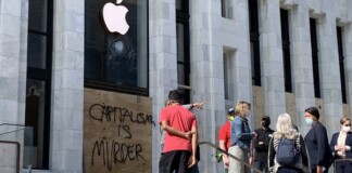 Apple Store trên khắp nước Mỹ thay đổi diện mạo “kín mít” vì sợ bị người biểu tình tấn công