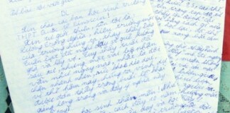 Bài kiểm tra văn ‘bá đạo’ của học sinh lớp 10 Hà Nội