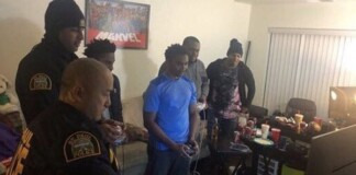 Bị hàng xóm trình báo vì gây tiếng ồn, nhóm thanh niên Mỹ được cảnh sát hỏi thăm rồi chơi game luôn với nhau