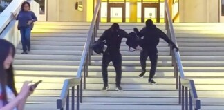 Dàn dựng cảnh cướp ngân hàng quá giống, hai nam YouTuber đối mặt án phạt 5 năm tù vì “đùa dai”