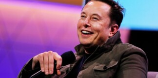 Elon Musk tiếc nuối vì không mua Bitcoin từ 8 năm trước
