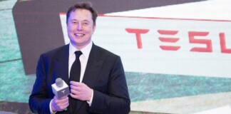 Elon Musk tự tin khẳng định trước khi 2020 kết thúc, xe tự hành của Tesla sẽ không cần sự can thiệp của tài xế nữa