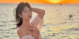 Fan girl đặc biệt check-in cùng thần đồng Esports Việt là ai?