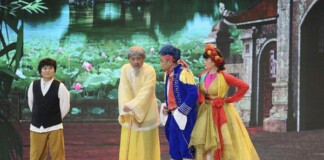 Gặp Nhau Cuối Năm 2020 bị cộng đồng mạng chê nhạt, hổ lốn, chưa thể thay thế Táo Quân