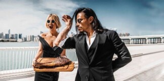 Góc khuất ít người biết tới trong sự nghiệp của “thánh rắc muối”: Bỏ học năm lớp 6 đi rửa bát thuê, may mắn đổi đời nhờ một vị khách