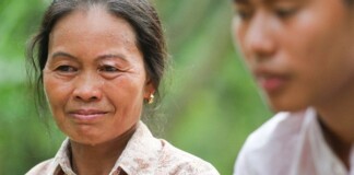 Lần đầu đăng bài trên Facebook, nữ chủ kênh Ẩm Thực Mẹ Làm khiến cộng đồng mạng “rưng rưng” vì lý do đặc biệt