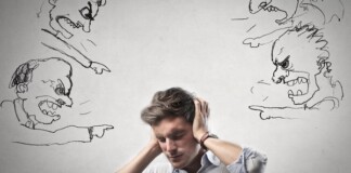 Nhàn rỗi kể chuyện về bệnh trầm kha “thích là chê” của người Việt Nam