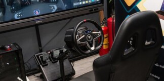 Review ThrustMaster T248 – Vô lăng lái xe siêu mượt có LED hiển thị tốc độ xịn sò