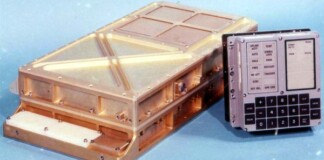 Tại sao máy tính 4KB RAM từng đưa được con người lên Mặt Trăng, mà giờ 4GB RAM cũng không đủ để chơi game?