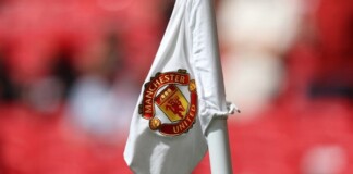 Trò đùa của Elon Musk khiến cổ phiếu Manchester United tăng