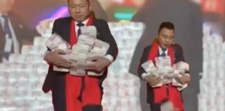 Trúng số độc đắc, người đàn ông có hành động đi vào lòng hội chị em, được dân mạng vỗ tay rần rần