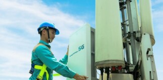 Viettel chính thức kinh doanh 5G: Tải một bộ phim HD 90 phút trong 30 giây