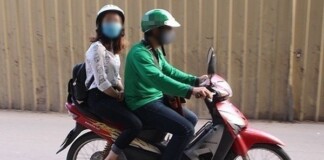 Xôn xao thông tin bé gái đi học bằng xe ôm bị tài xế ép xem phim khiêu dâm, may mắn tự cứu được mình bằng hành động can đảm