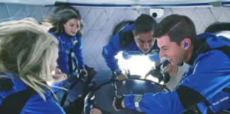 YouTuber bá đạo, chi hẳn 32 tỷ du hành vũ trụ, bay vào không gian để làm nội dung cho người xem