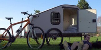 YouTuber tự chế xe đạp thành xe đạp điện kiêm luôn nhà di động