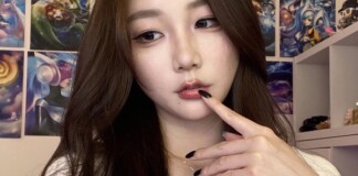 Camera lia gấp gái xinh nóng bỏng, chiếm “spotlight” góc Co-streamer tại LCP