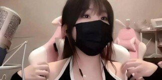 Nữ streamer “top 1 server” ngày ấy bị team qua đường tóm trọn khoảnh khắc không thể tin nổi