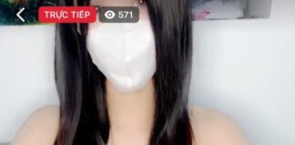 Sốc với phiên livestream quảng cáo nhạy cảm, nền tảng ngó lơ?